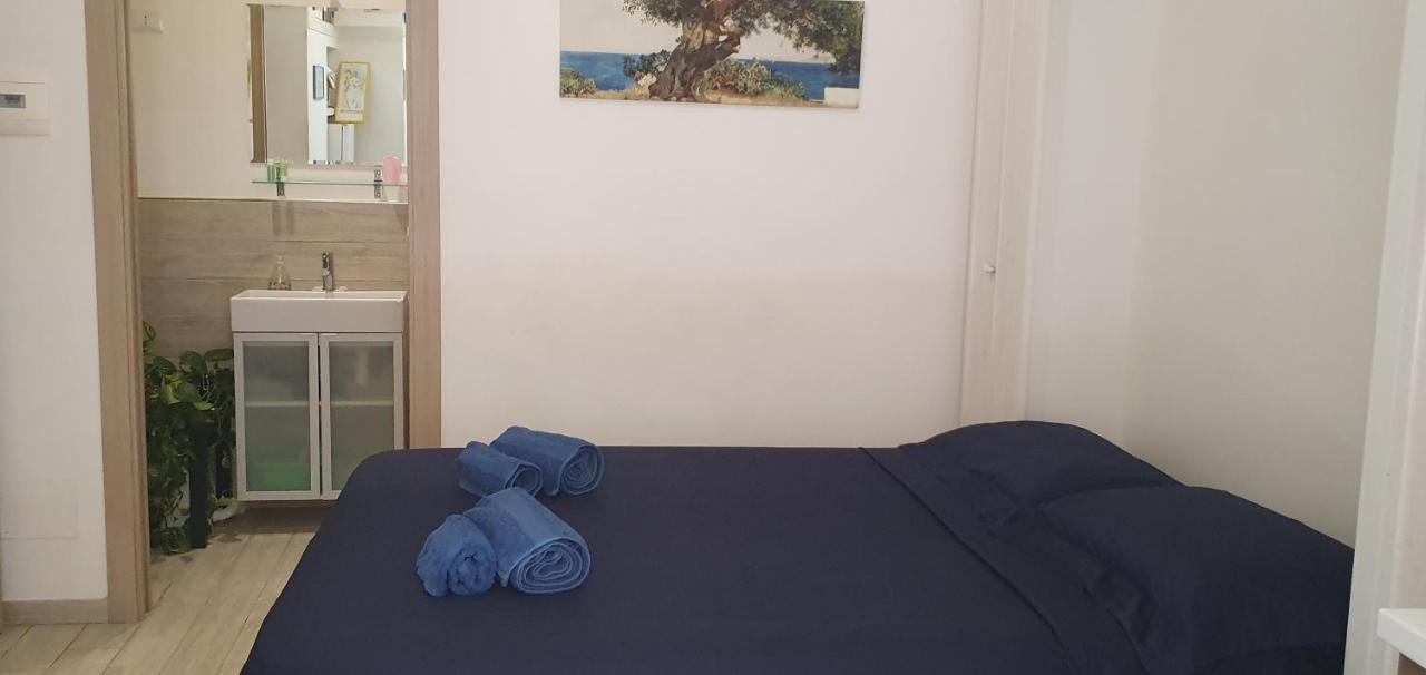Piccola Suite E Dimora Del Teatro Massimo Palermo Bagian luar foto